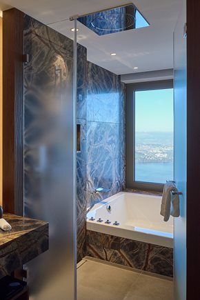 LASER-FISSI_INSPIRATION_BURGENSTOCK-HOTEL_8D40158-PANO