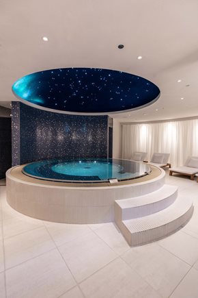 LASER-FISSI_INSPIRATION_HOTEL-BRITANNIA_DSC0204