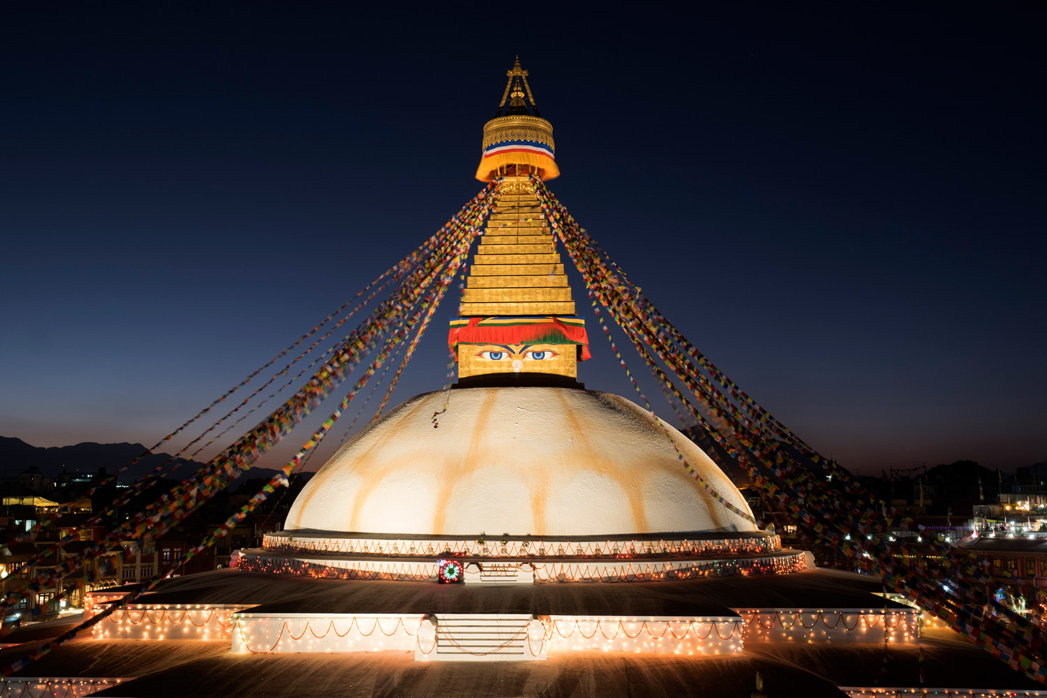STUPA-NEPAL-IGUZZINI-01