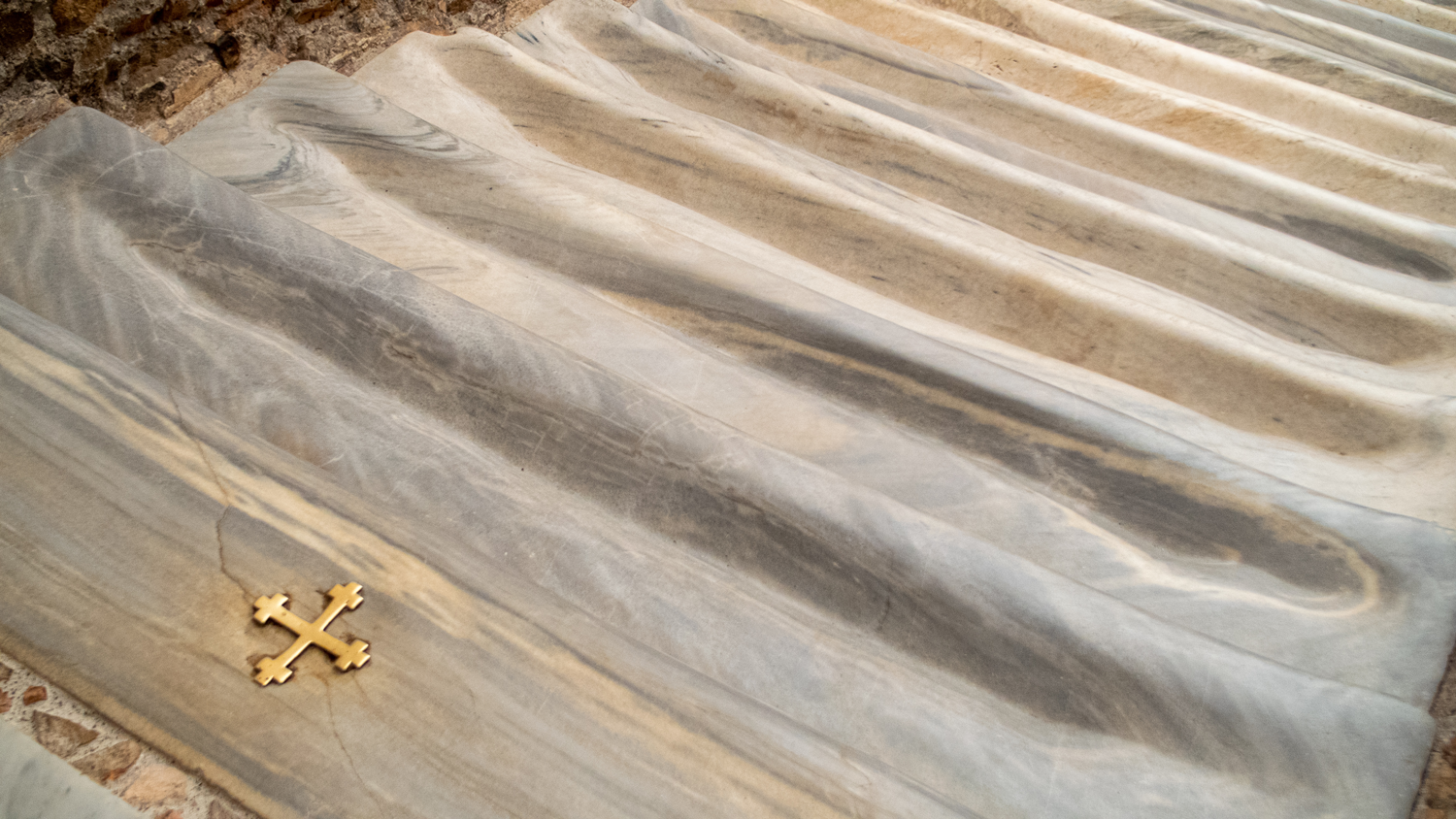 iGuzzini enhances the Pontifical Sanctuary of the Holy Stairs  with new lighting