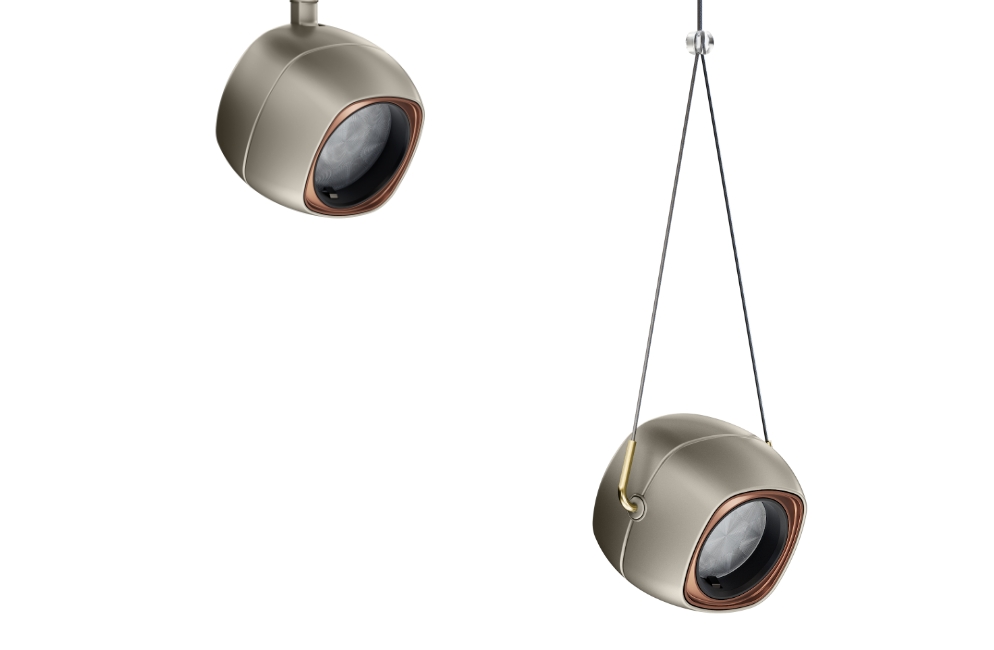 <span class="text-black" style="font-size:36px">NEWFO</span> <span class="text-black helvetica-light" style="font-size:34px">Squircle attitude</span>