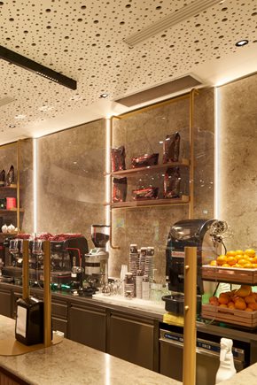 LASER-FISSI_INSPIRATION_AUTOGRILL-VILLORESI_N829887-PANO