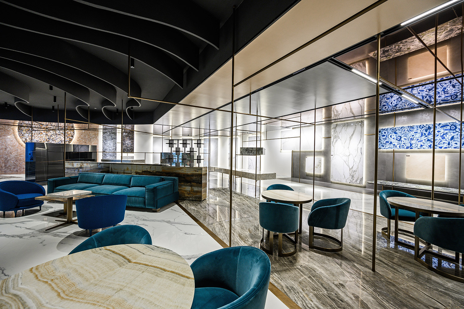 FIANDRE_FAB-CASTELLARANO_HR_DSC_9782_PH-FRANCESCO-GUMIER_04