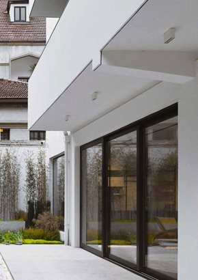 LB-INOUT-CEILING