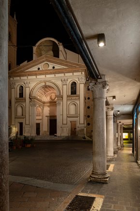 IPRO-132-CEILING-MOUNTED_INSPIRATION_MANTOVA_P720310