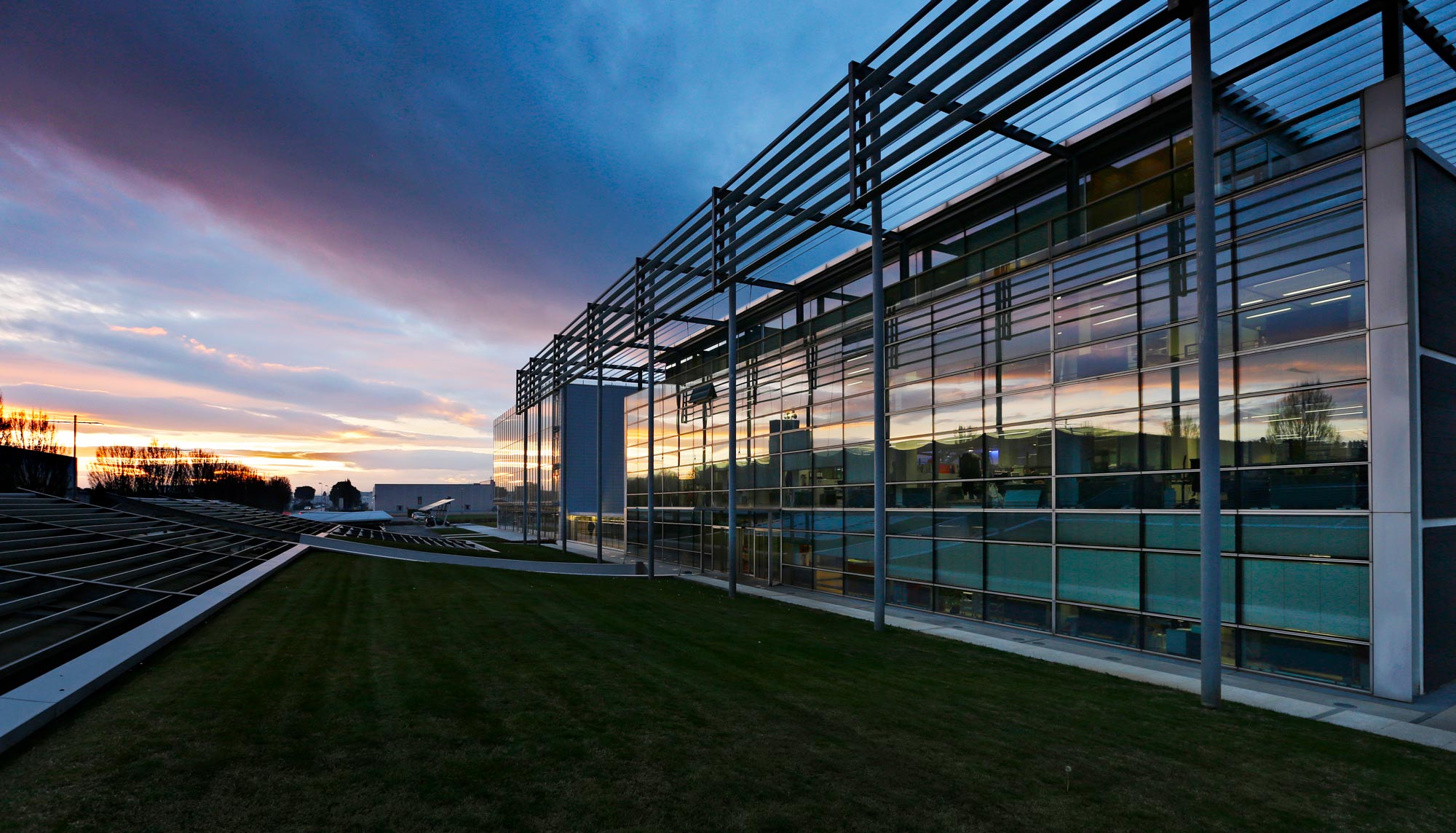 iGuzzini acquires full control of Sistemalux