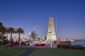 AGORA-Ø516MM-COMPACT-COB_STATE-WAR-MEMORIAL_PERTH_V2A1265