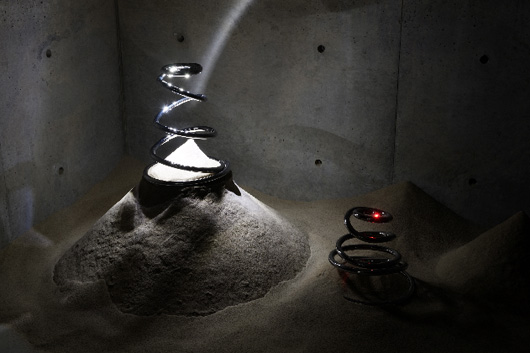 PizzaKobra by Ron Arad