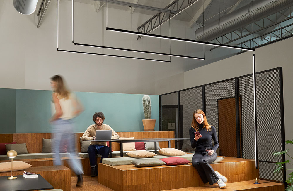 <span class="text-black" style="font-size:36px">LIBERA</span> <span class="text-black helvetica-light" style="font-size:34px">Free your mind</span>