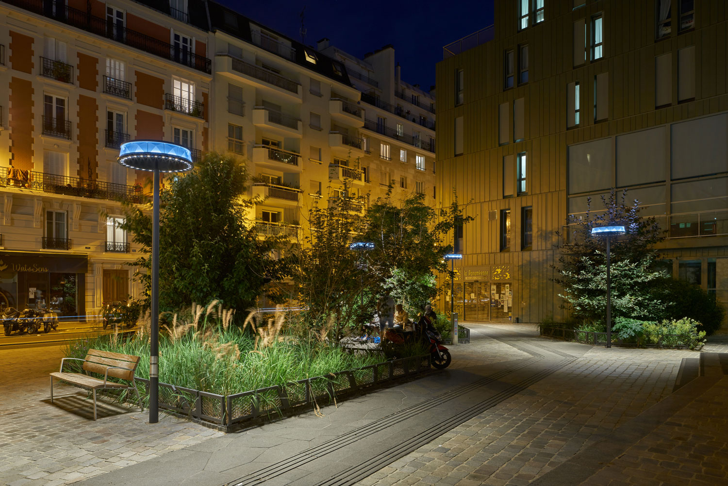 06_LA-PASSEGGIATA-JANE-E-PAULETTE-NARDAL