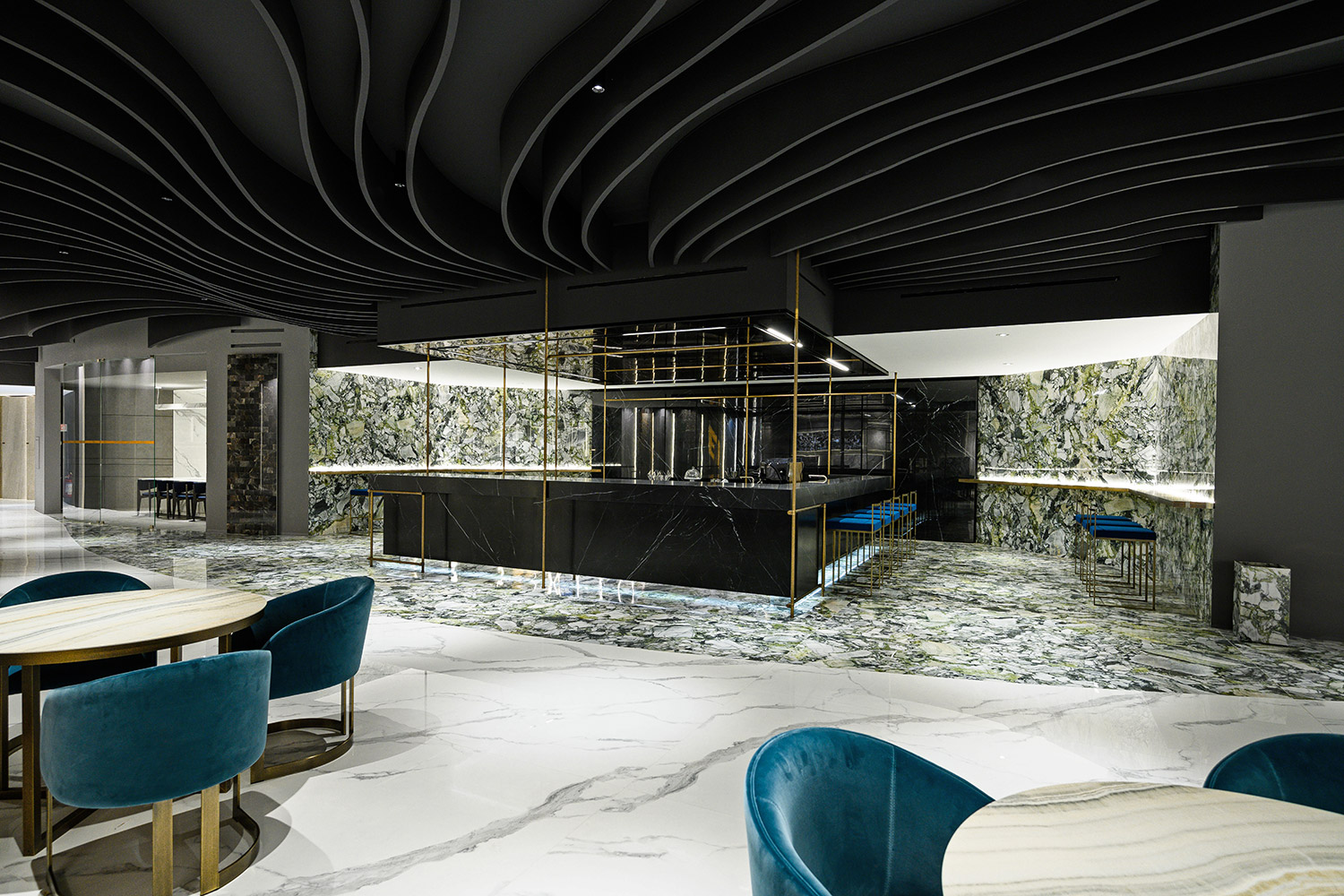 FIANDRE_FAB-CASTELLARANO_HR_DSC_9801_PH-FRANCESCO-GUMIER_06