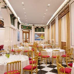 REFLEX-COB-SUPER-COMFORT-ROTONDO_INSPIRATION_SALE-MEETING-010_HIGHRES