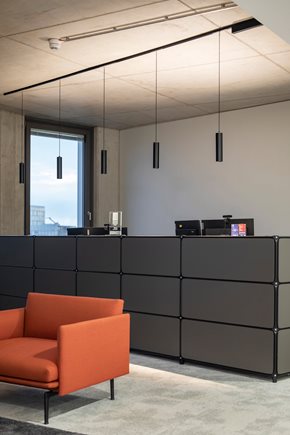 LASER-LV-TRACK-PENDANT_INSPIRATION_DENA-CAMPUS_SK_1363