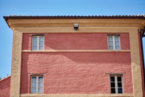PLATEAPRO-PROIETTORE-406X276_INSPIRATION_RECANATI_IGUZZINI-CDI-10_202216855