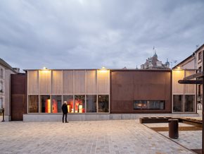 Z_PLATEA-PRO-A-PARETE-296X214_INSPIRATION_L’-CCLESIA_DSCF7578