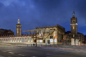 Caixa Forum Cultural Centre