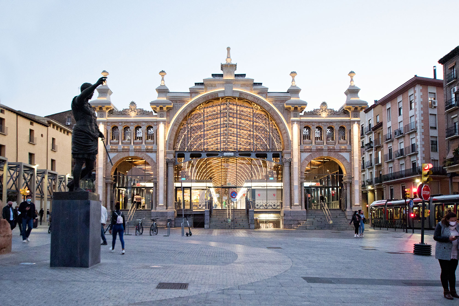 01_MERCATO-CENTRALE-DI-SARAGOZZA