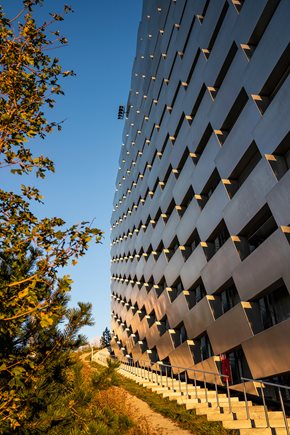 V_PLATEA-PRO-A-PARETE-406X276MM_INSPIRATION_COPENHILL_DSC7053