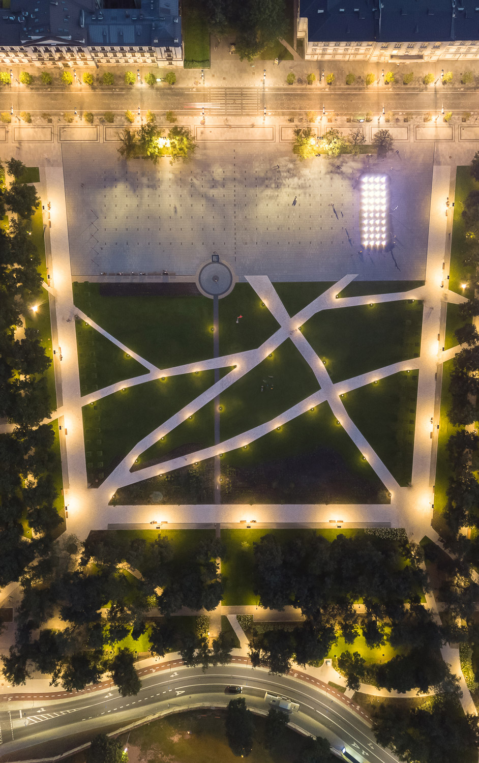 03-LUKISKES-SQUARE-ARCHITEKTUROS-LINIJA-VILNIUS-©NORBERT-TUKAJ