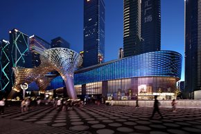 LINEALUCE-MINI-27R_INSPIRATION_5_ONE-AVENUE-EXCELLENCE-CENTER_SHENZHEN