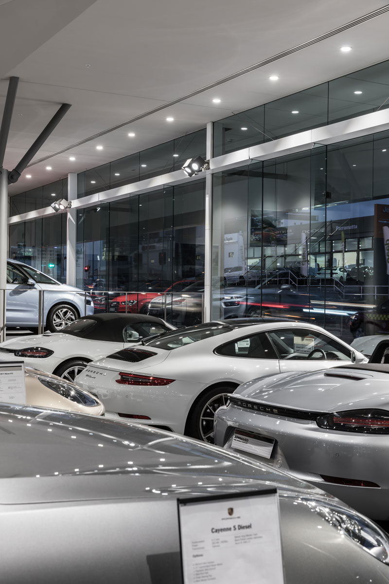 IGUZZINI_PORSCHE_PARAMATTA-04